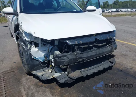 2024 Nissan Sentra Sv Xtronic Cvt z USA, uszkodzony, nr VIN 3N1AB8CV1RY219608